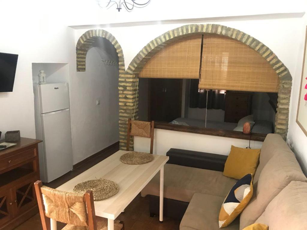 Antonio Ureba 9 Apartment โกนิล เด ลาฟรอนเตรา ภายนอก รูปภาพ