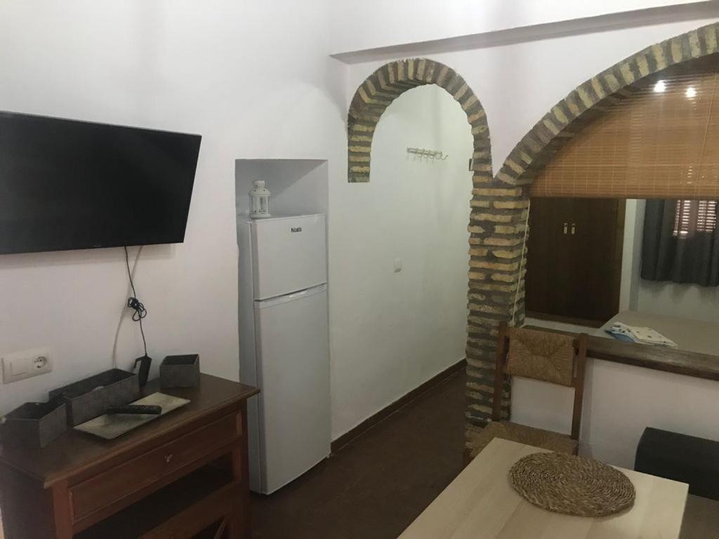 Antonio Ureba 9 Apartment โกนิล เด ลาฟรอนเตรา ภายนอก รูปภาพ